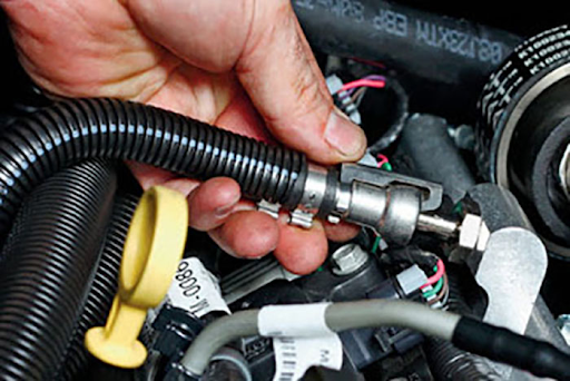 Fuel System Repair & Upgrades: Keeping Your 4x4 Running Clean