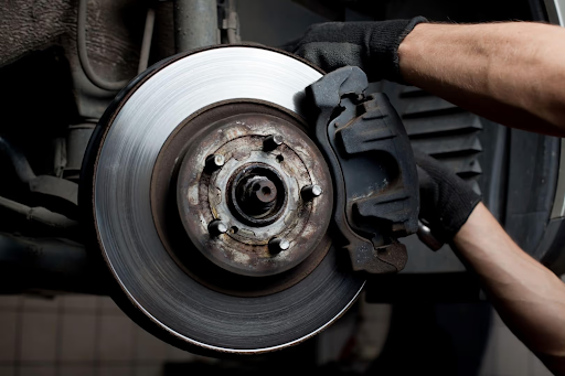 Brakes You Can Trust Off-Road: Signs Your 4x4 Needs Brake Attention